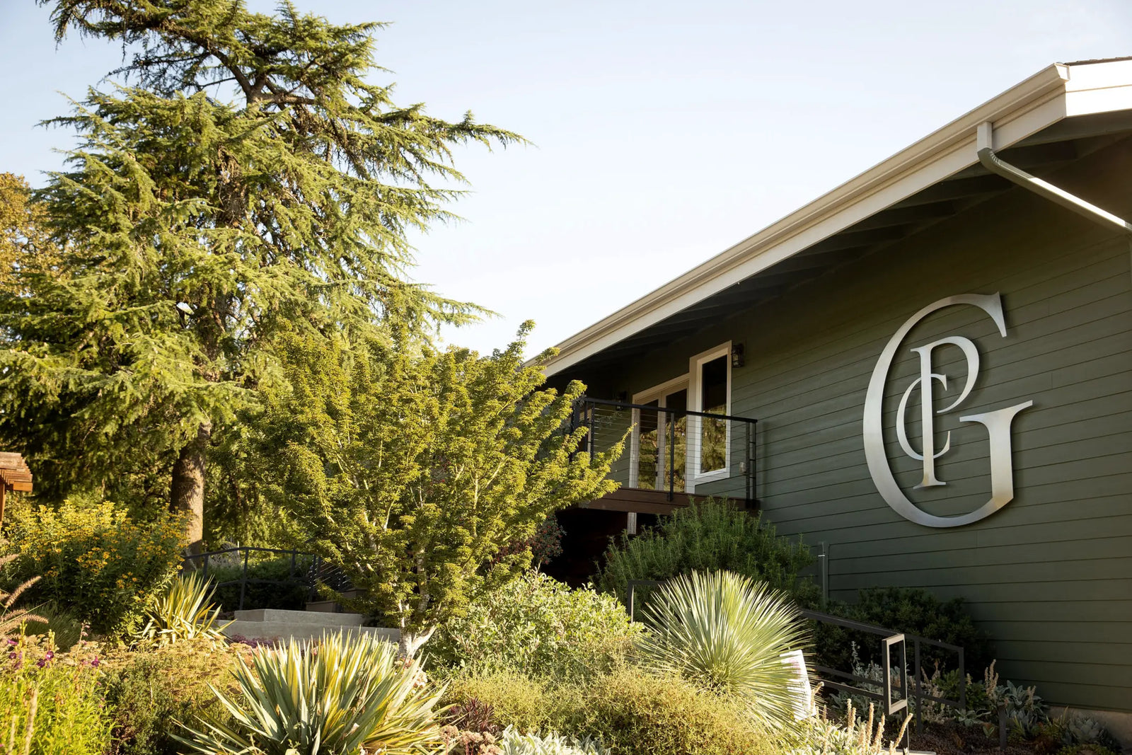 Patricia Green Cellars exterior and garden arrival